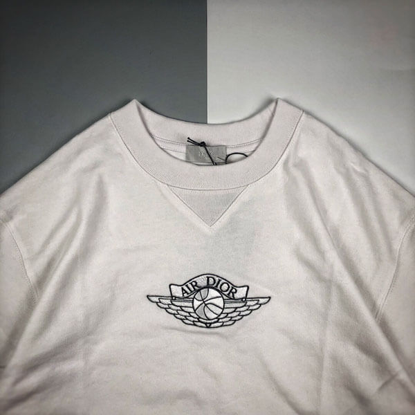 ナイキ ディオール コラボ偽物 tシャツ ディオール ＆ Air Jordan 2021ss
