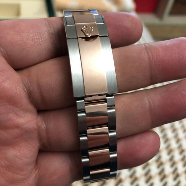ロレックス ＧＭＴマスターII スーパーコピー腕時計メンズ 126711chnr レビュー 着用しましたが、最高です